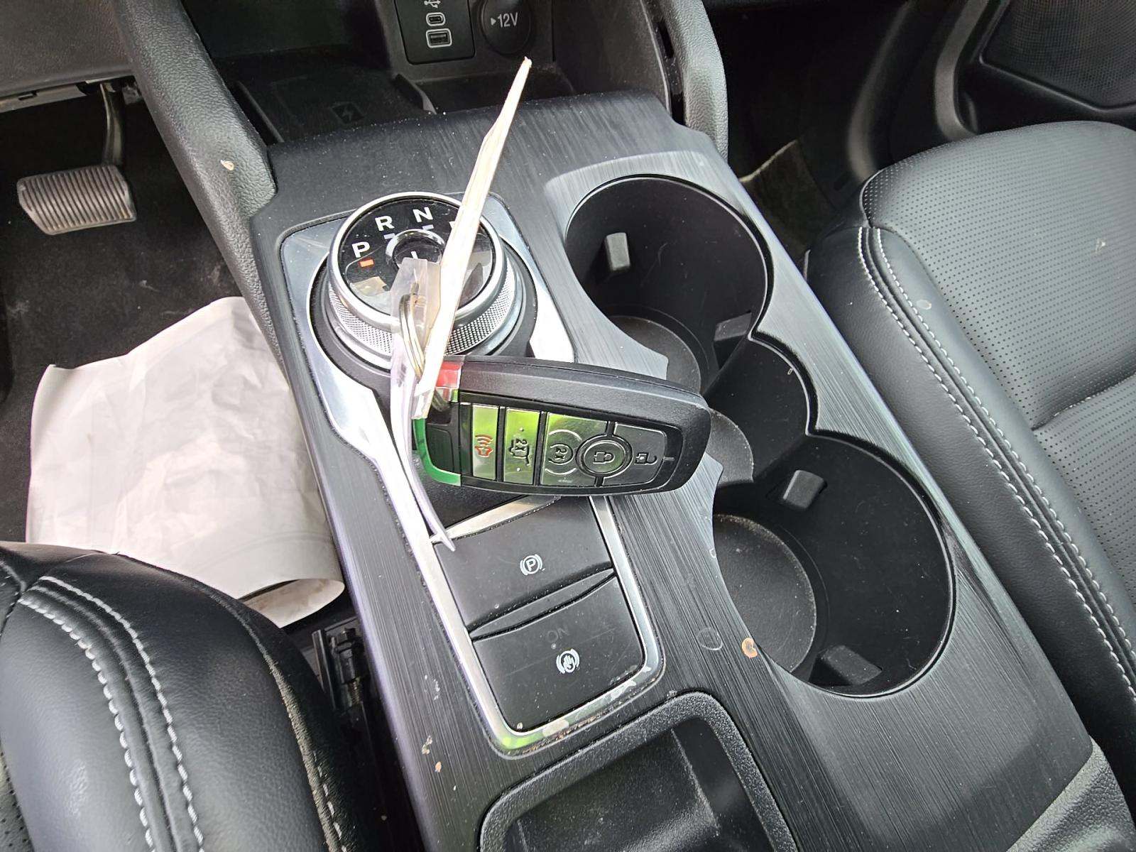 2025 Ford Escape Platinum AWD
