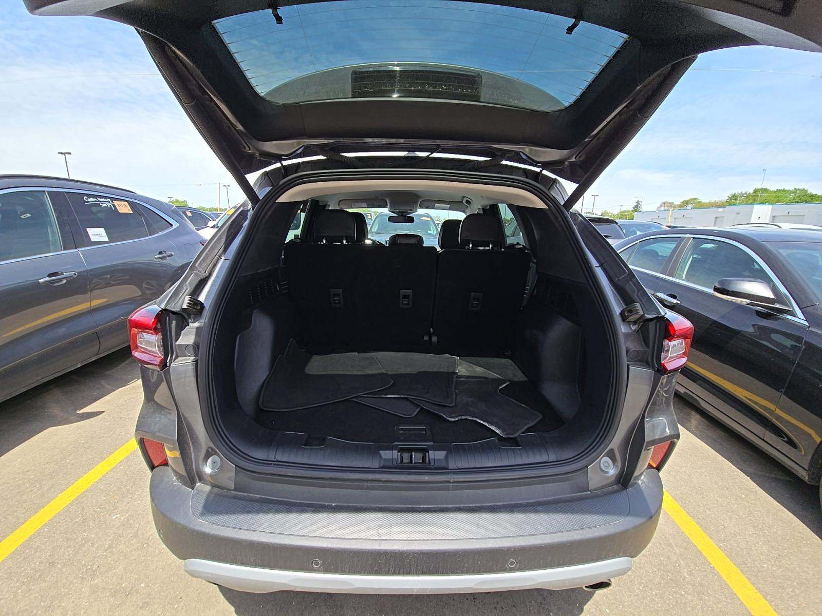 2025 Ford Escape Platinum AWD