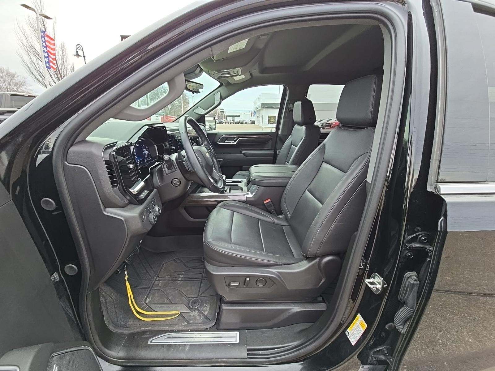 2024 Chevrolet Silverado 1500 LTZ AWD