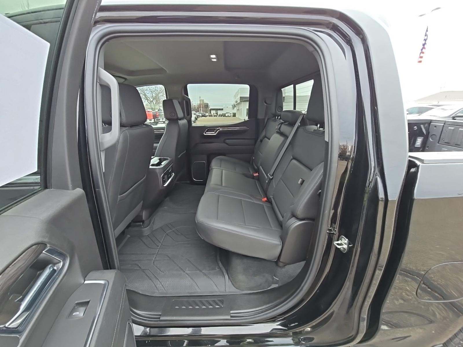 2024 Chevrolet Silverado 1500 LTZ AWD