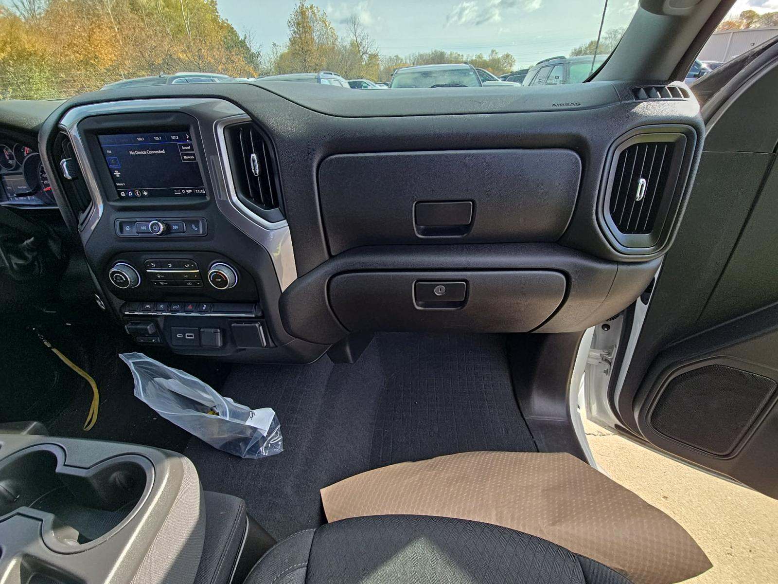 2023 Chevrolet Silverado 1500 Custom AWD