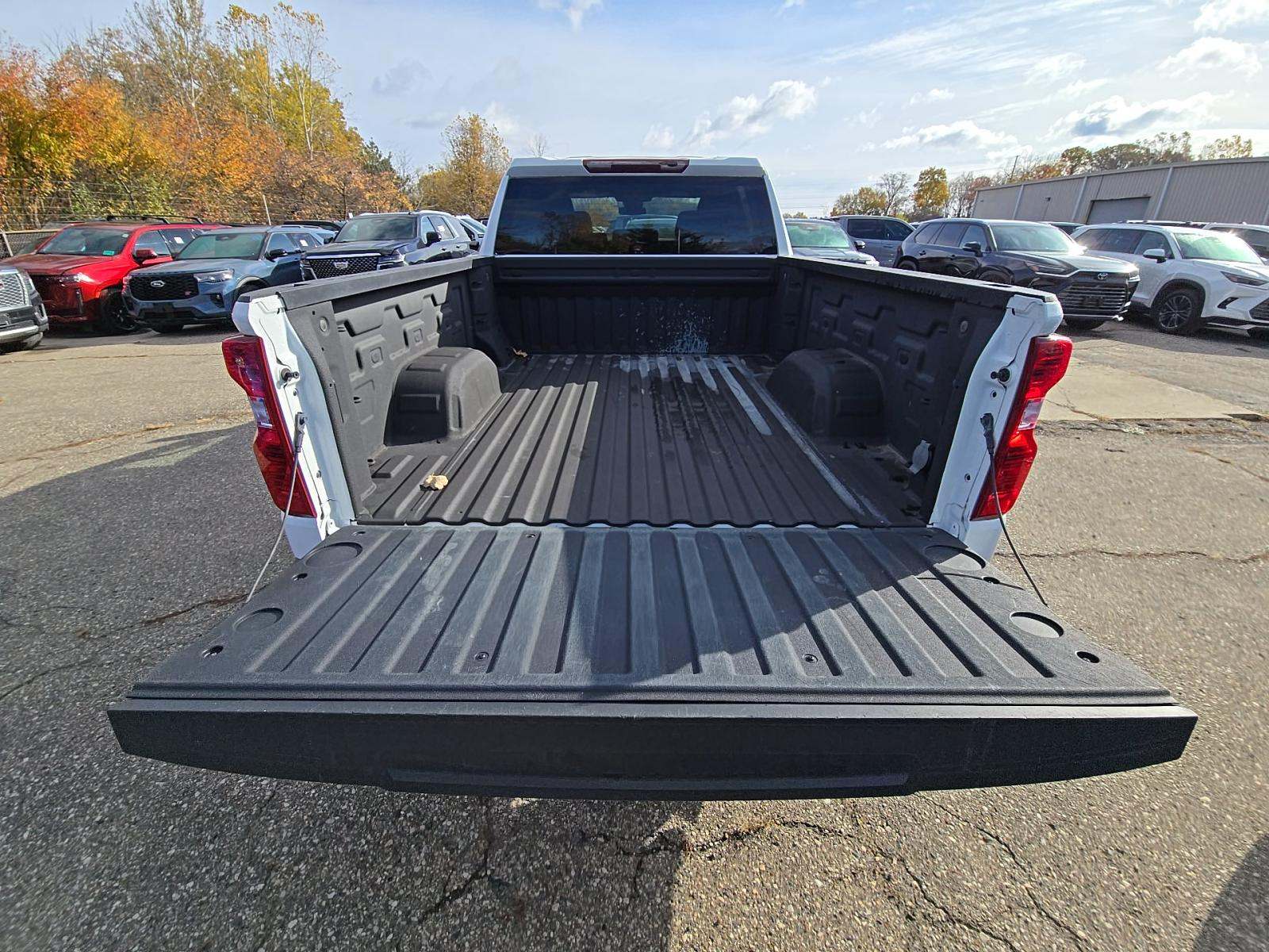 2023 Chevrolet Silverado 1500 Custom AWD