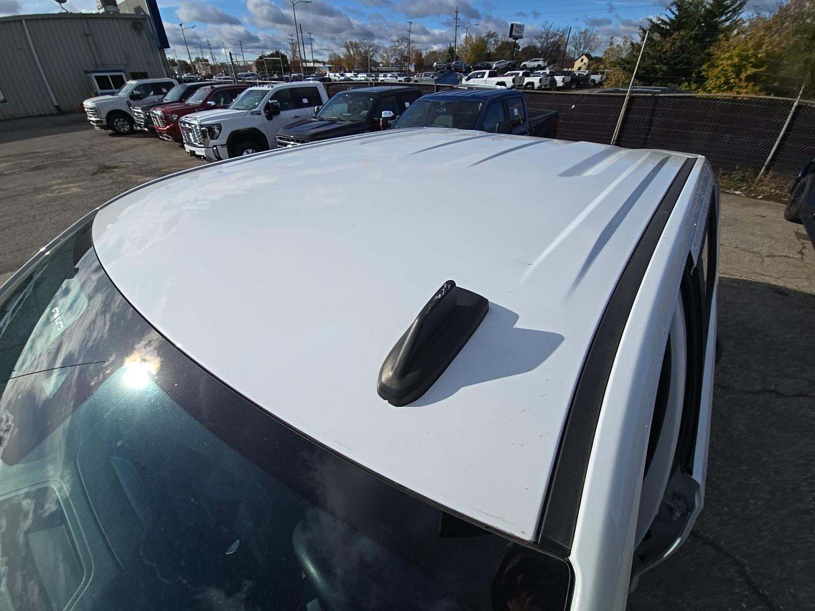 2023 Chevrolet Silverado 1500 Custom AWD