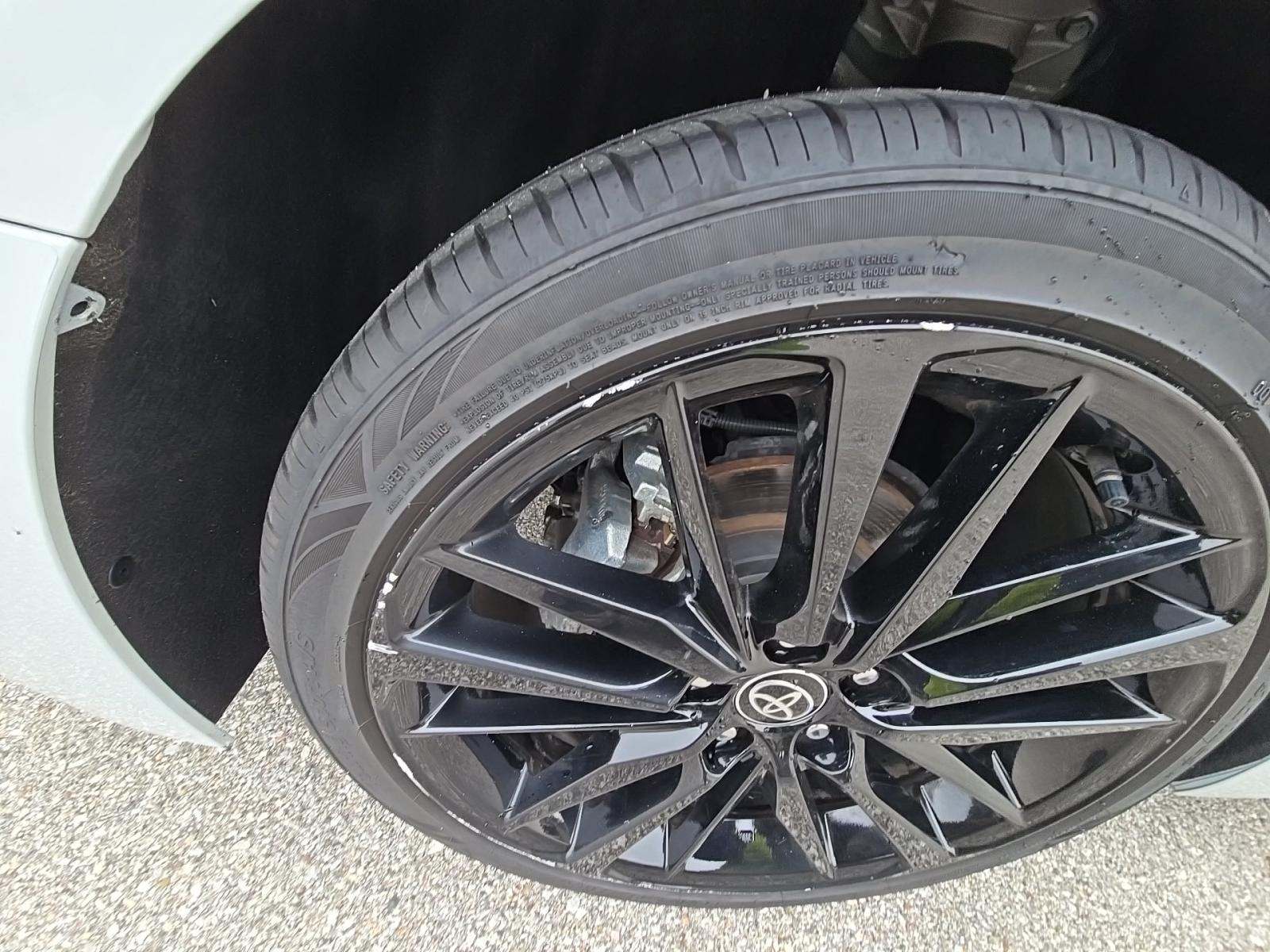 2024 Toyota Camry XSE FWD