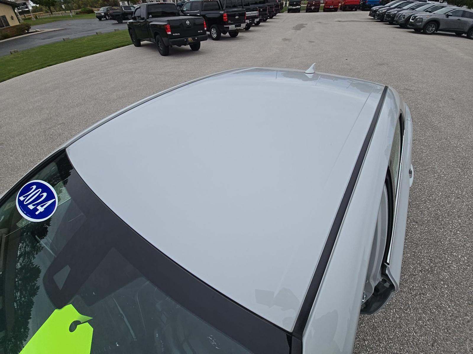 2024 Toyota Camry XSE FWD