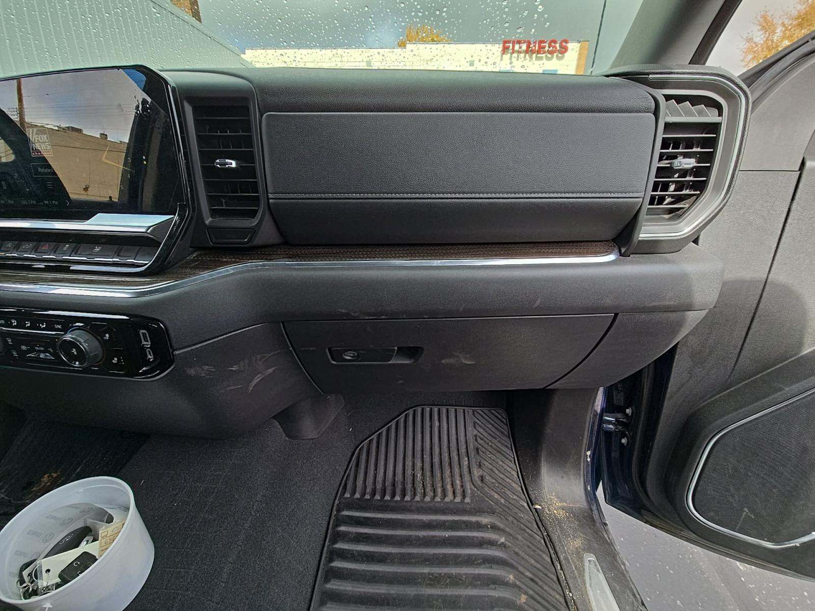 2023 Chevrolet Silverado 1500 LT AWD