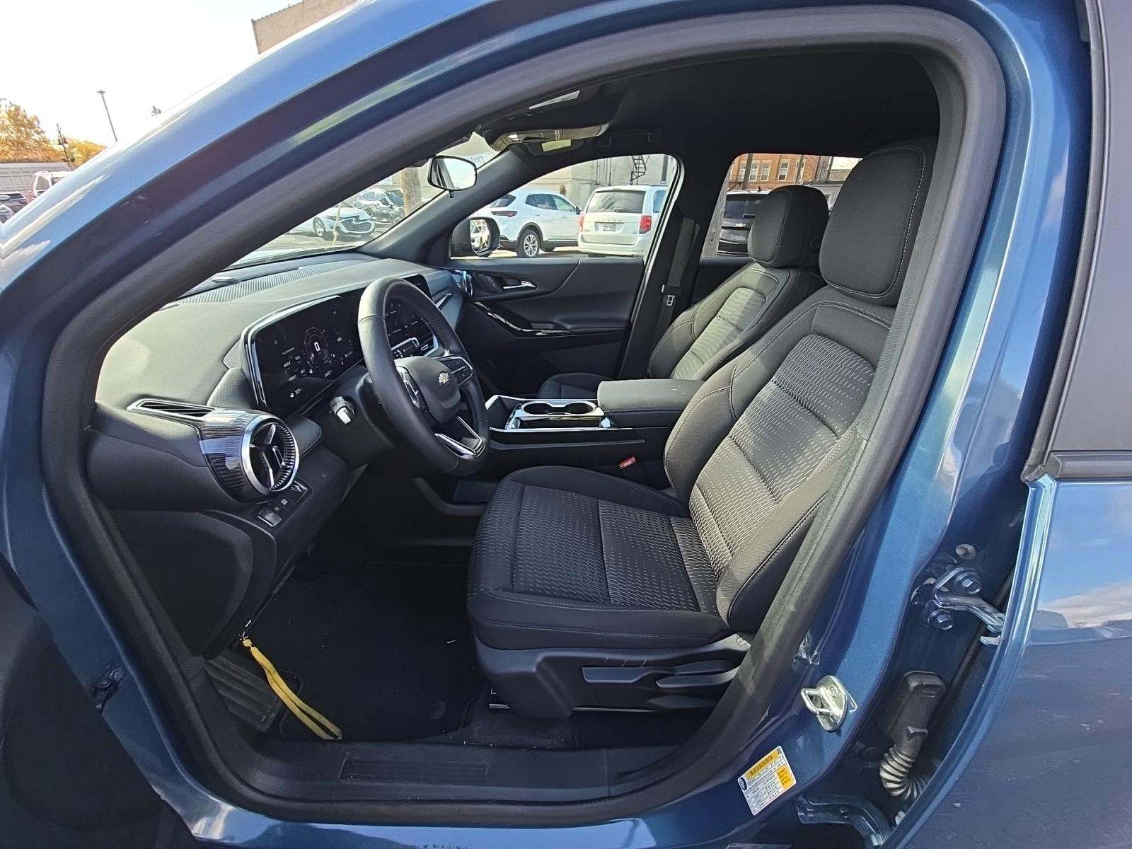 2025 Chevrolet Equinox LT FWD