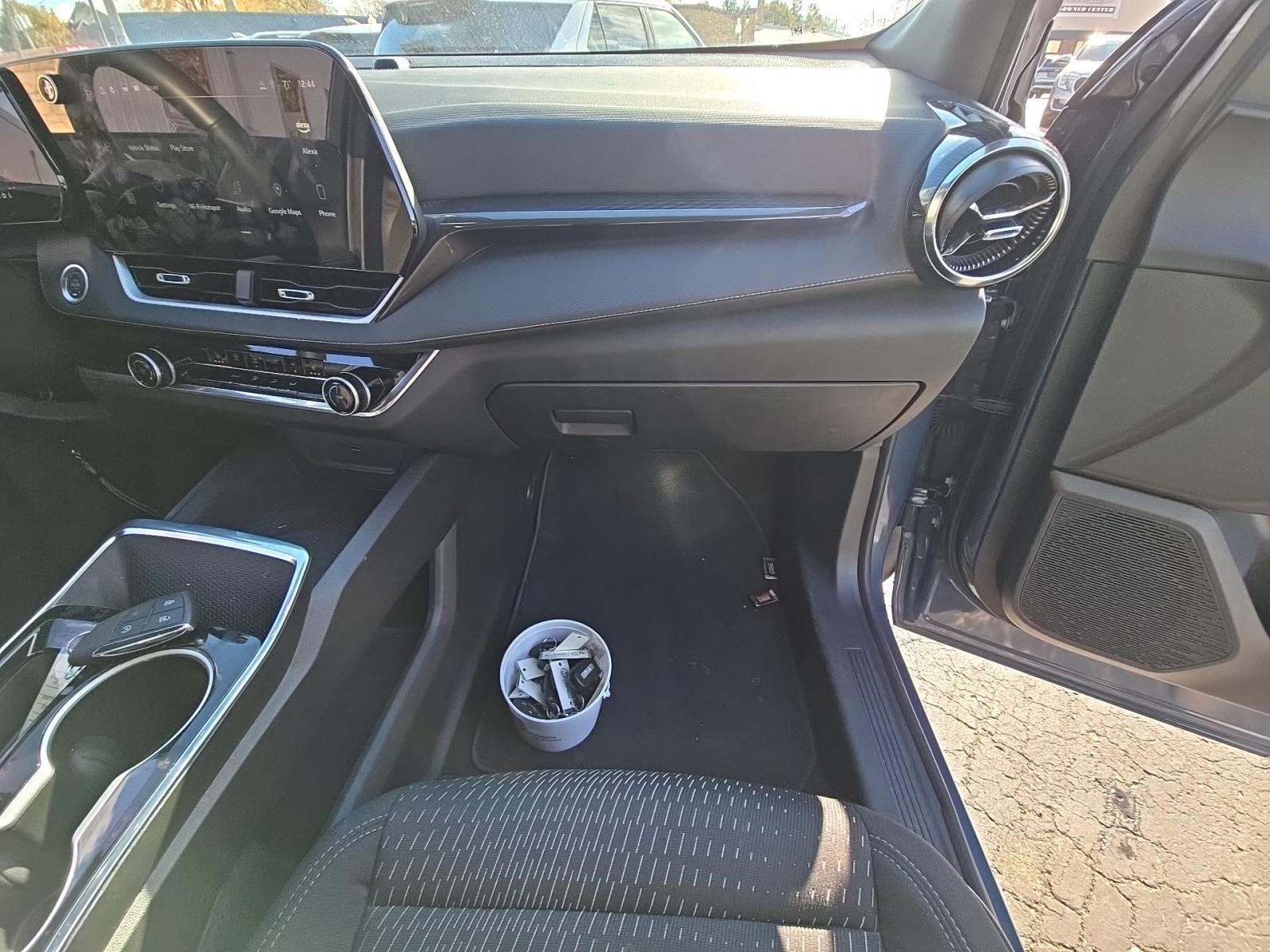 2025 Chevrolet Equinox LT FWD