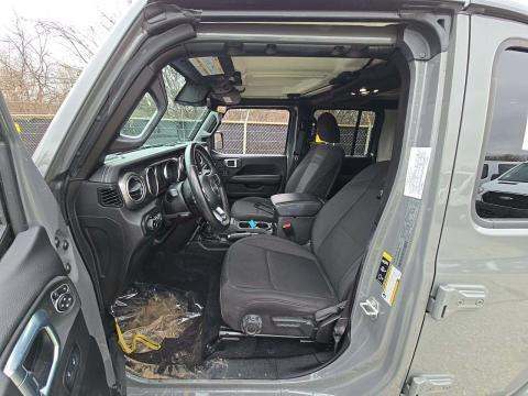 JEEP UNLIMITED SAHARA - 6