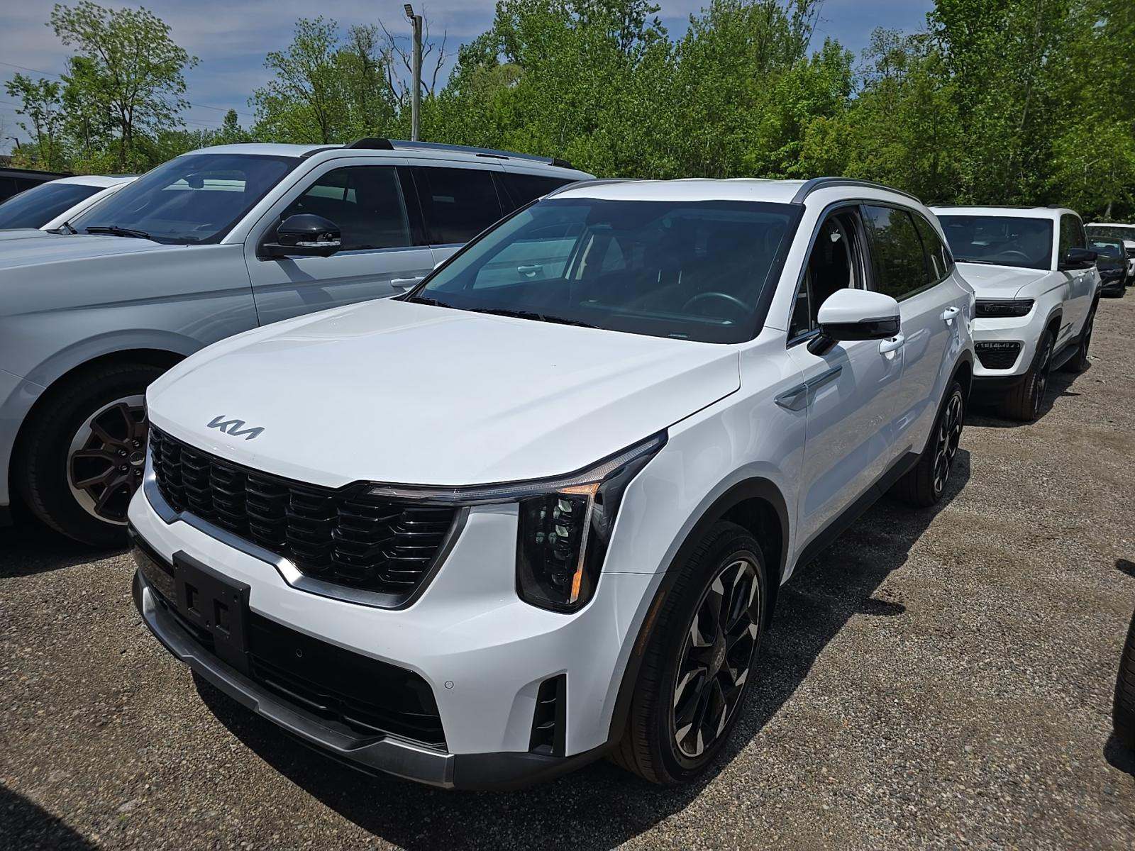 2025 Kia Sorento X-Line AWD