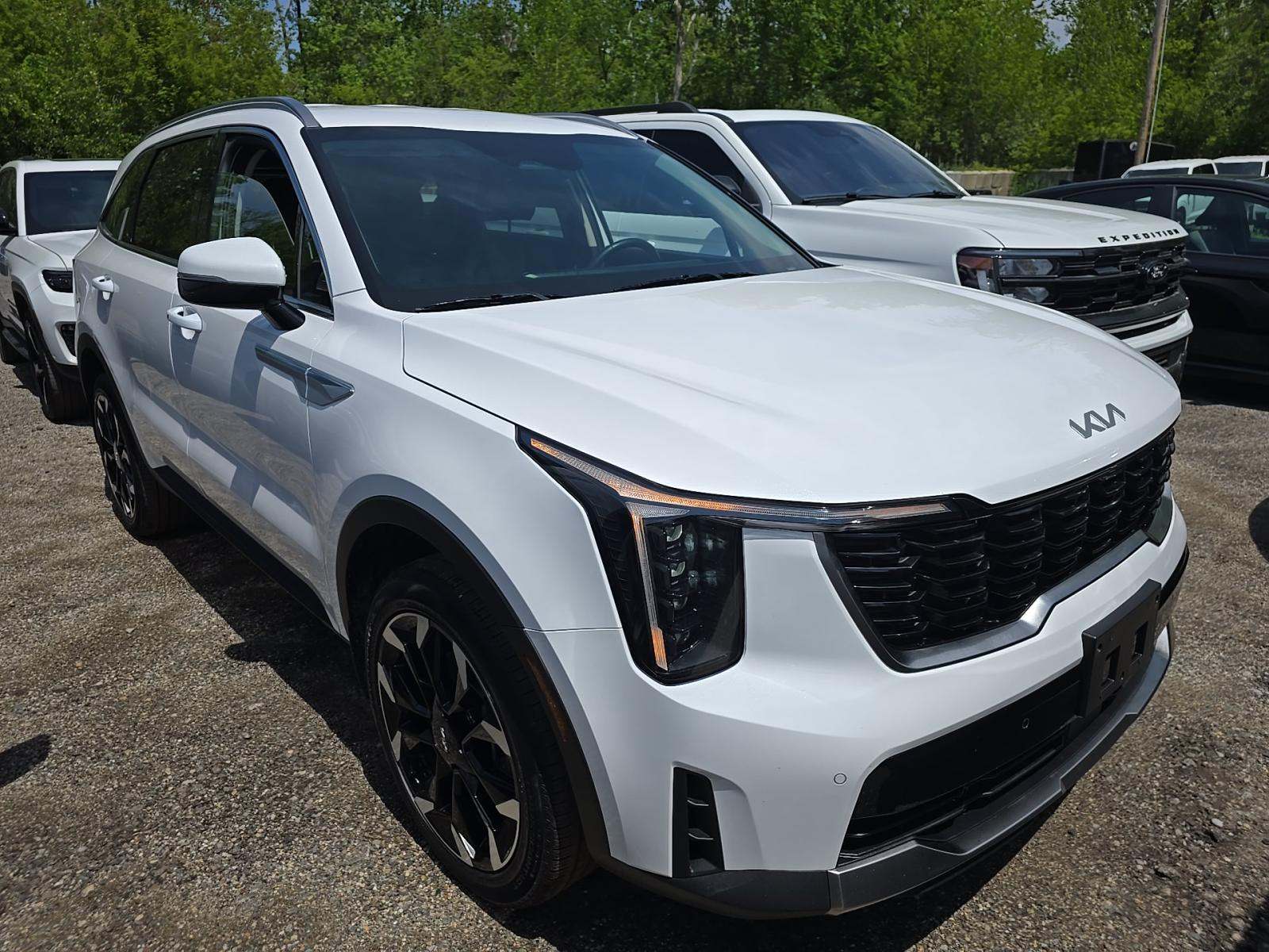 2025 Kia Sorento X-Line AWD