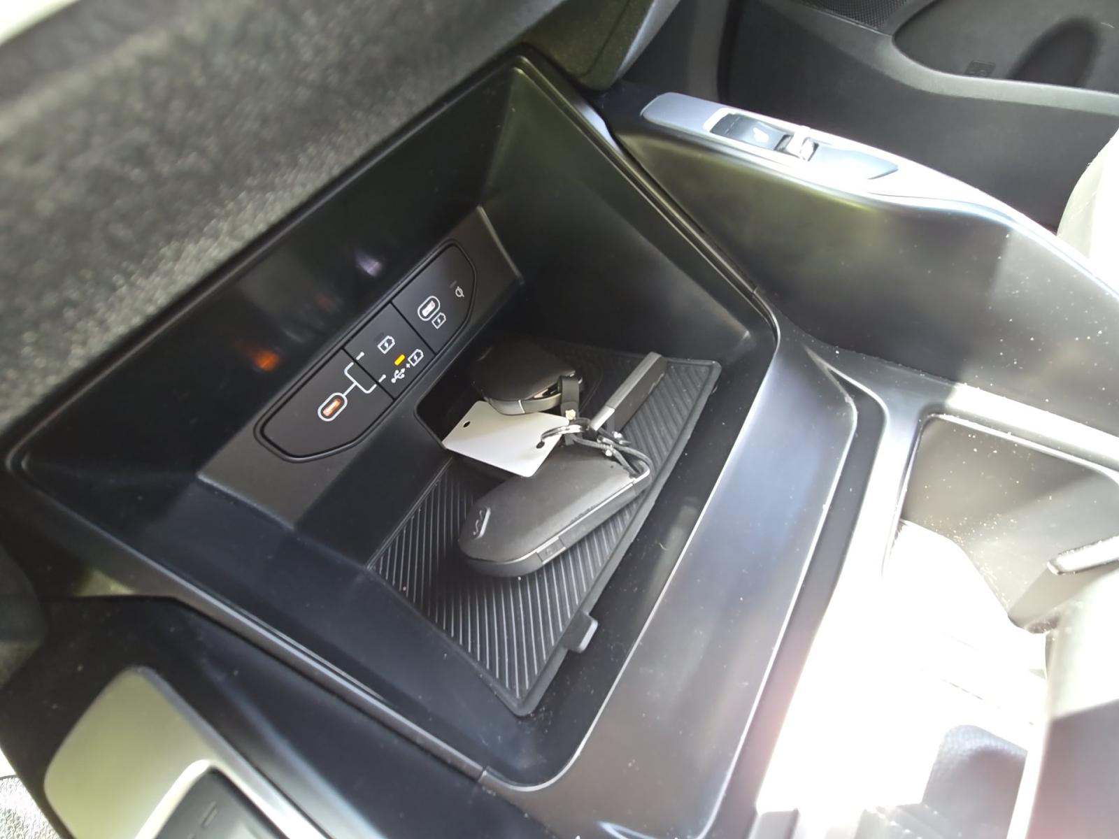 2025 Kia Sorento X-Line AWD