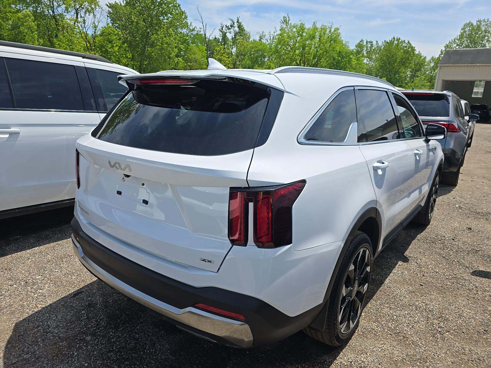 2025 Kia Sorento X-Line AWD