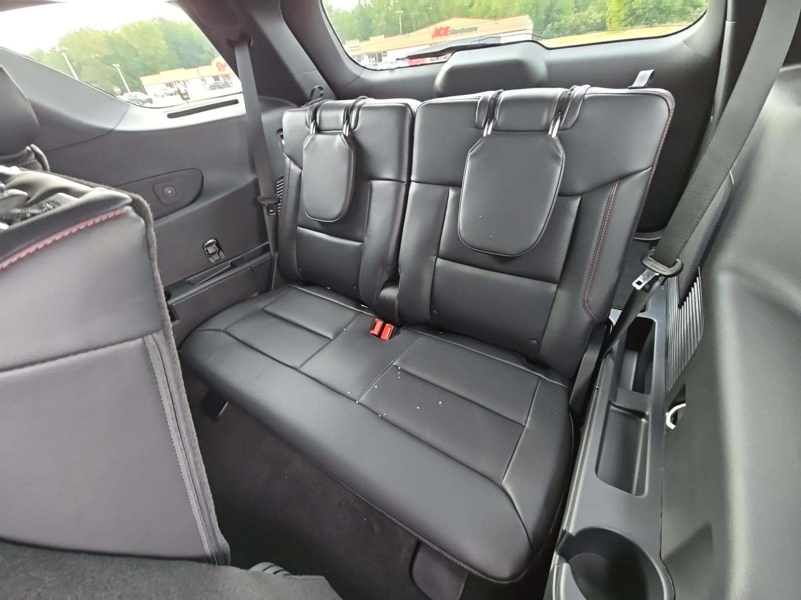 2025 Ford Explorer ST-Line AWD