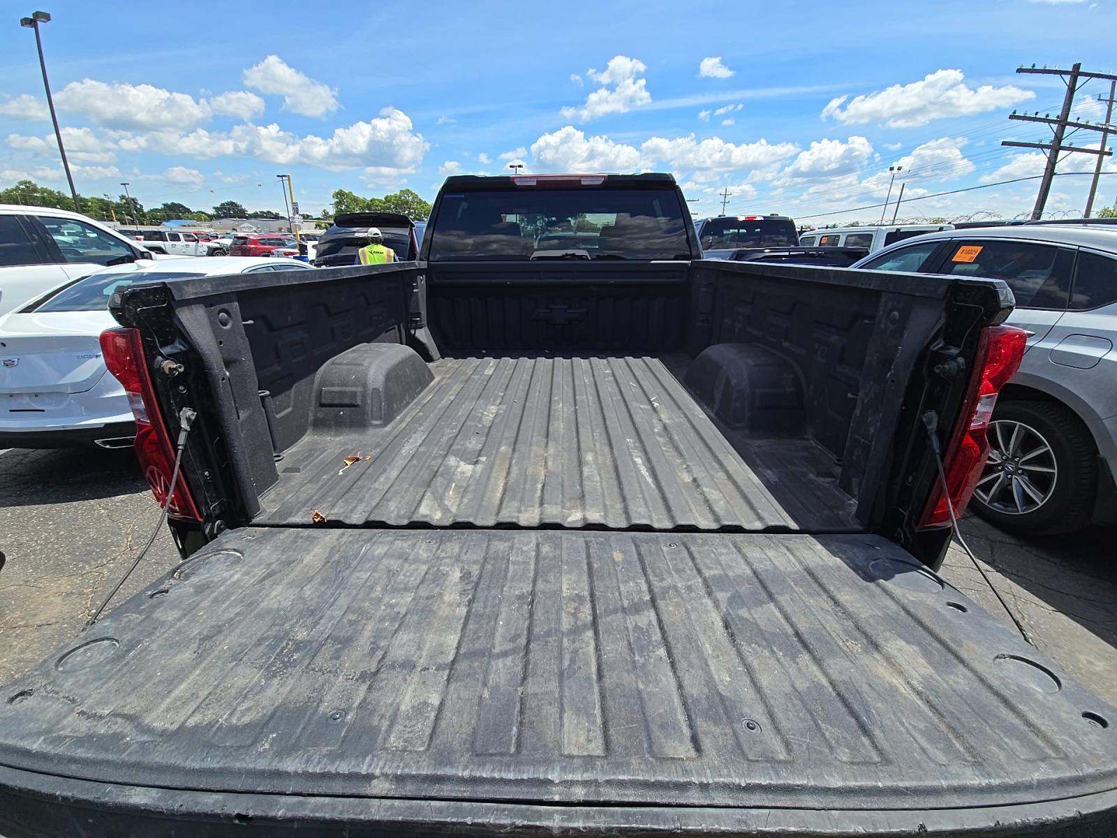 2022 Chevrolet Silverado 1500 Custom Trail Boss AWD