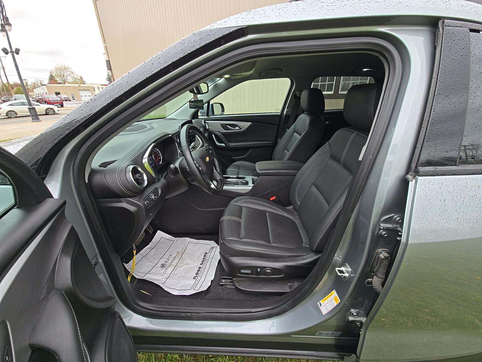 CHEVROLET BLAZER - 2