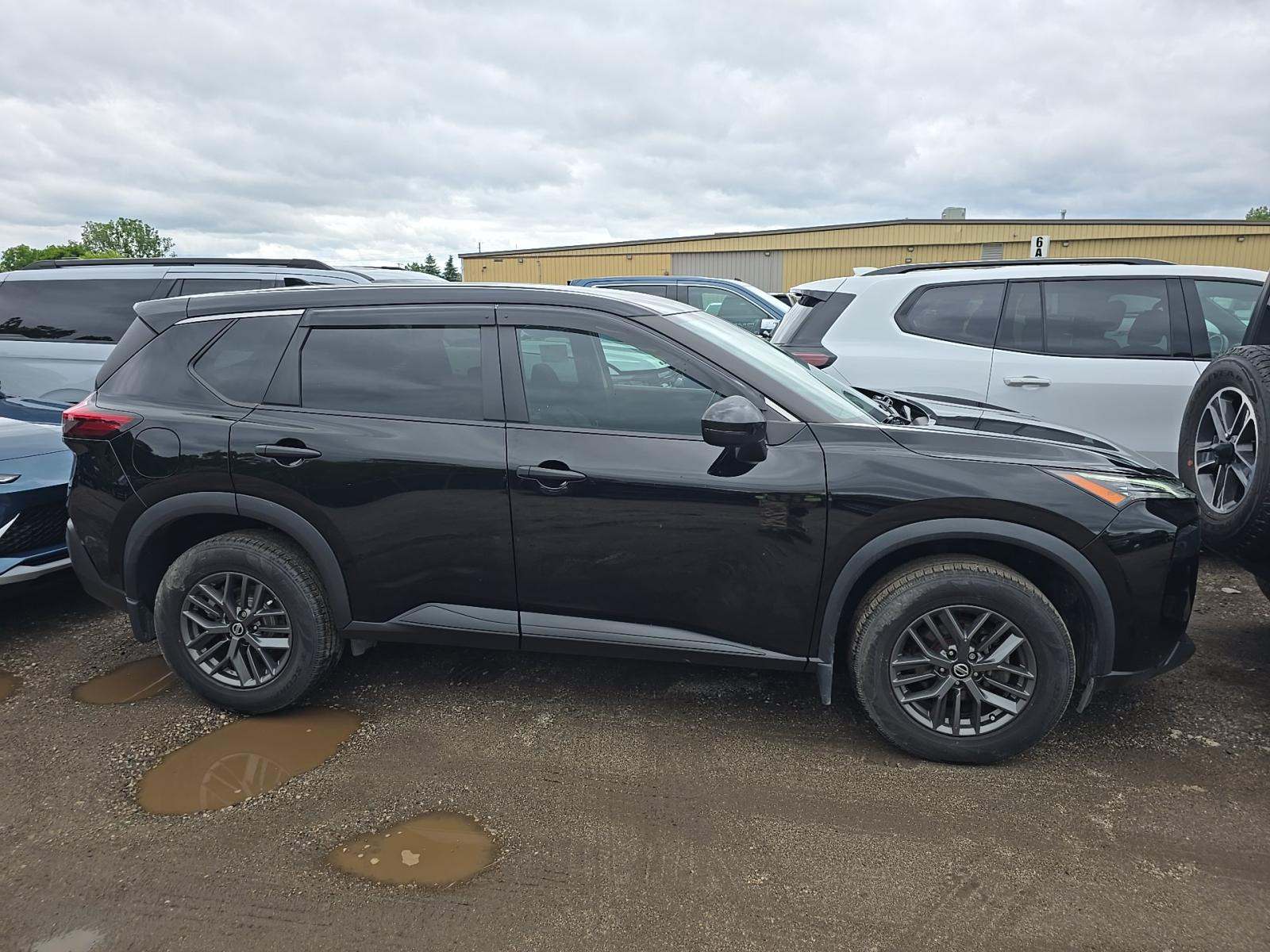 2021 Nissan Rogue S FWD
