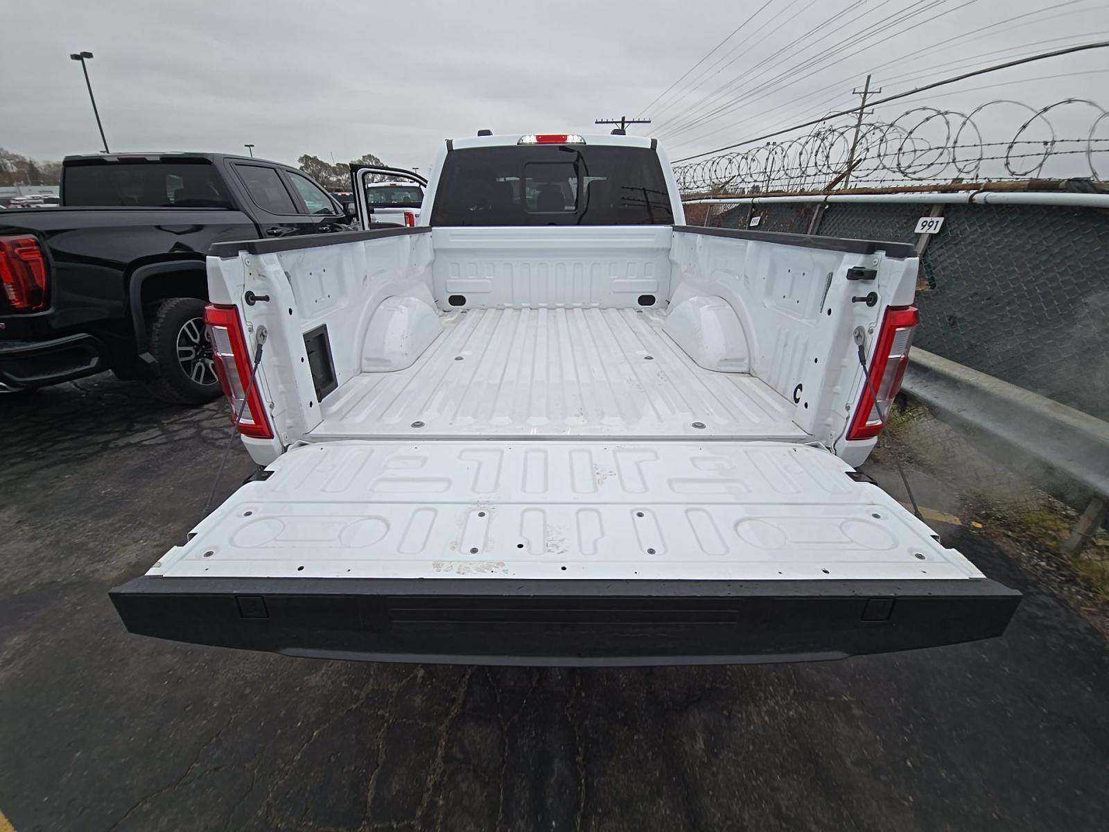 2023 Ford F-150 Lariat AWD