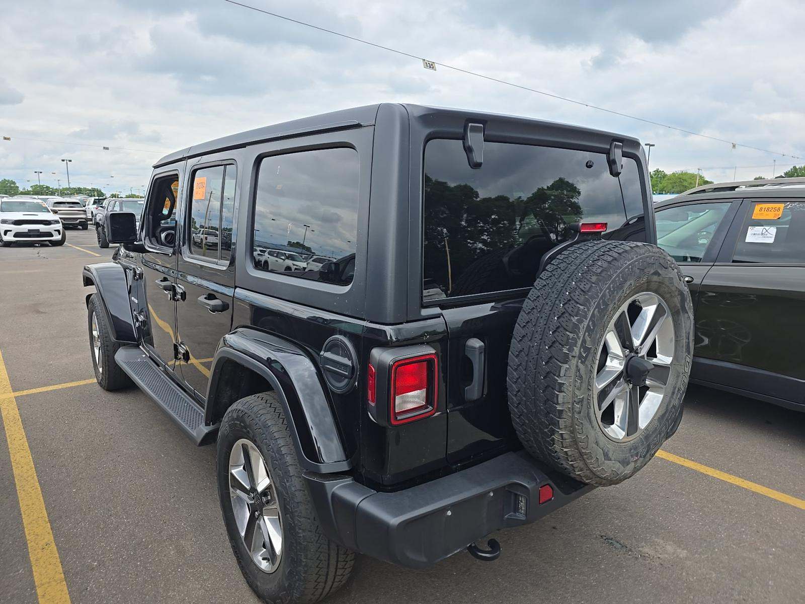 2021 Jeep Wrangler Unlimited Sahara AWD