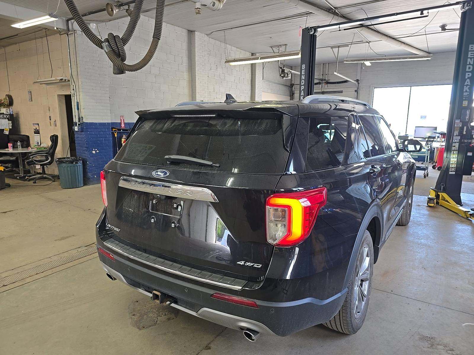 2022 Ford Explorer Limited AWD
