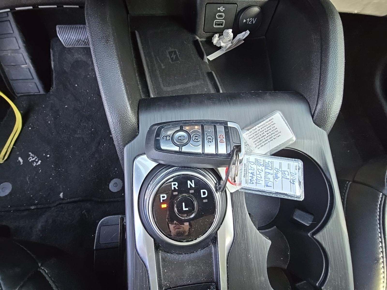 2025 Ford Escape Platinum AWD