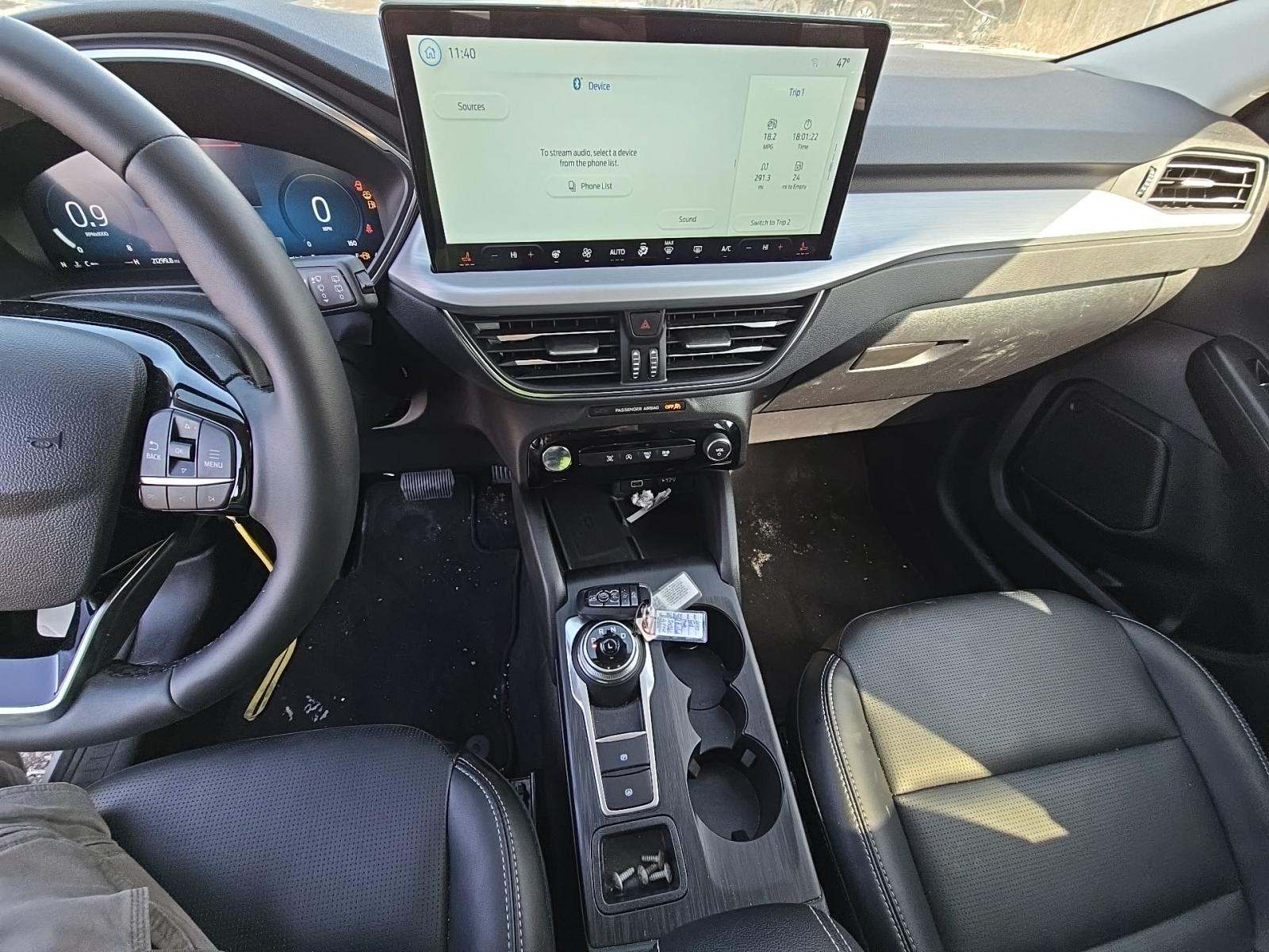 2025 Ford Escape Platinum AWD