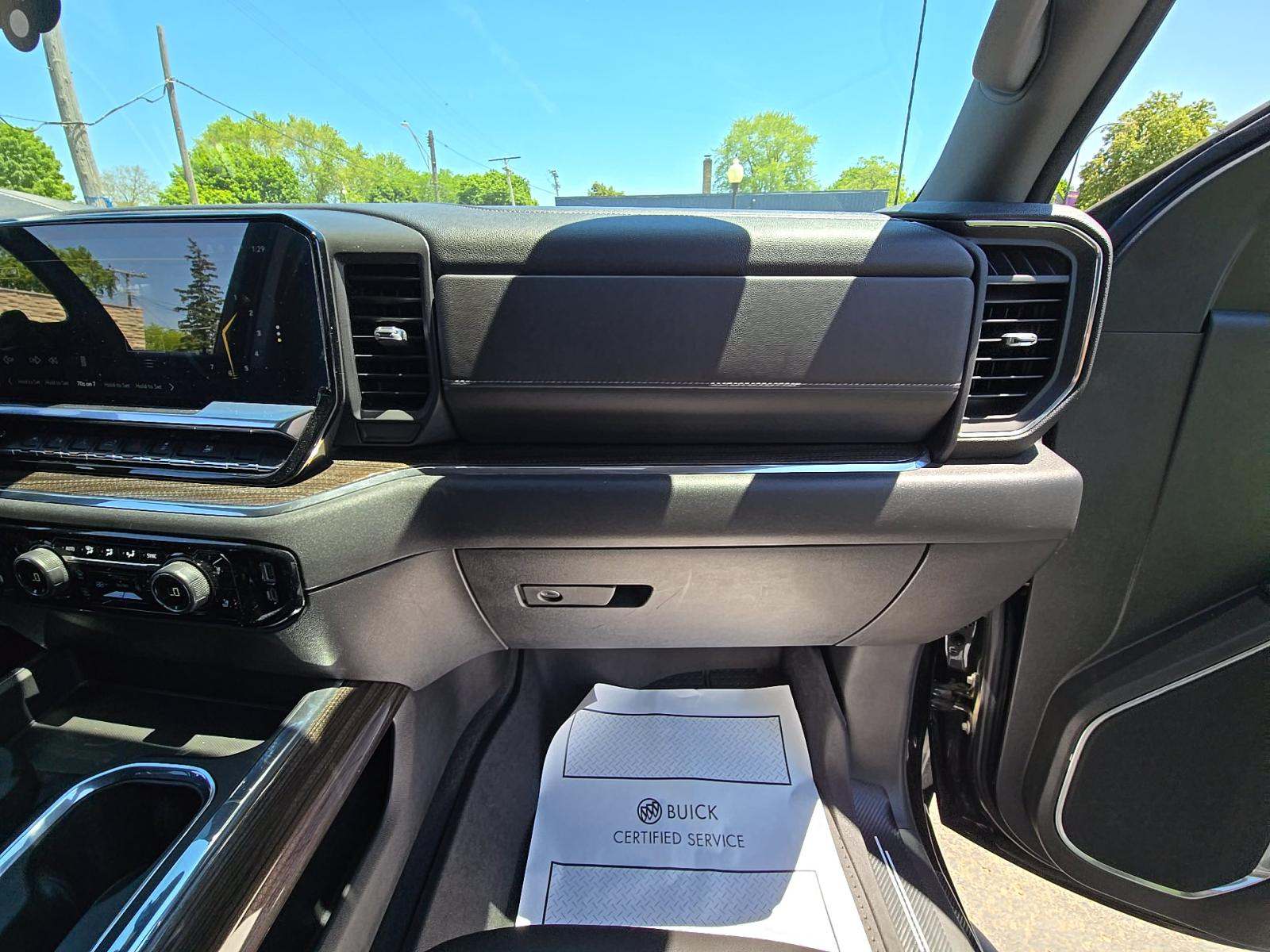 2023 Chevrolet Silverado 1500 RST AWD