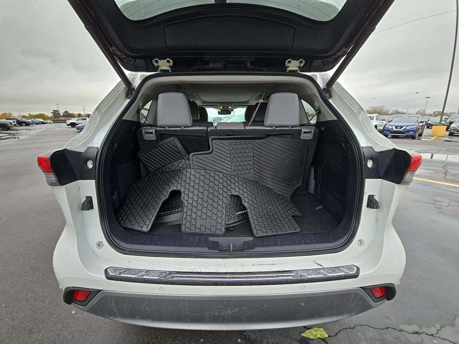 2021 Toyota Highlander Hybrid Platinum AWD