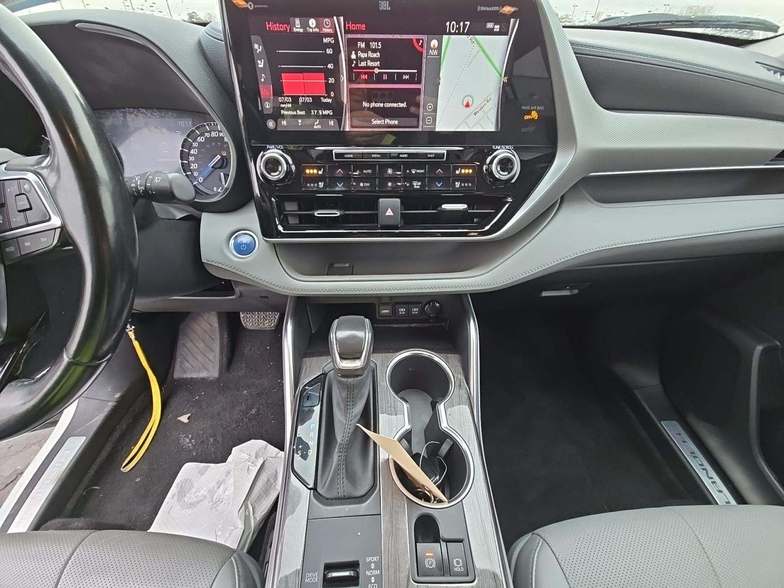 2021 Toyota Highlander Hybrid Platinum AWD