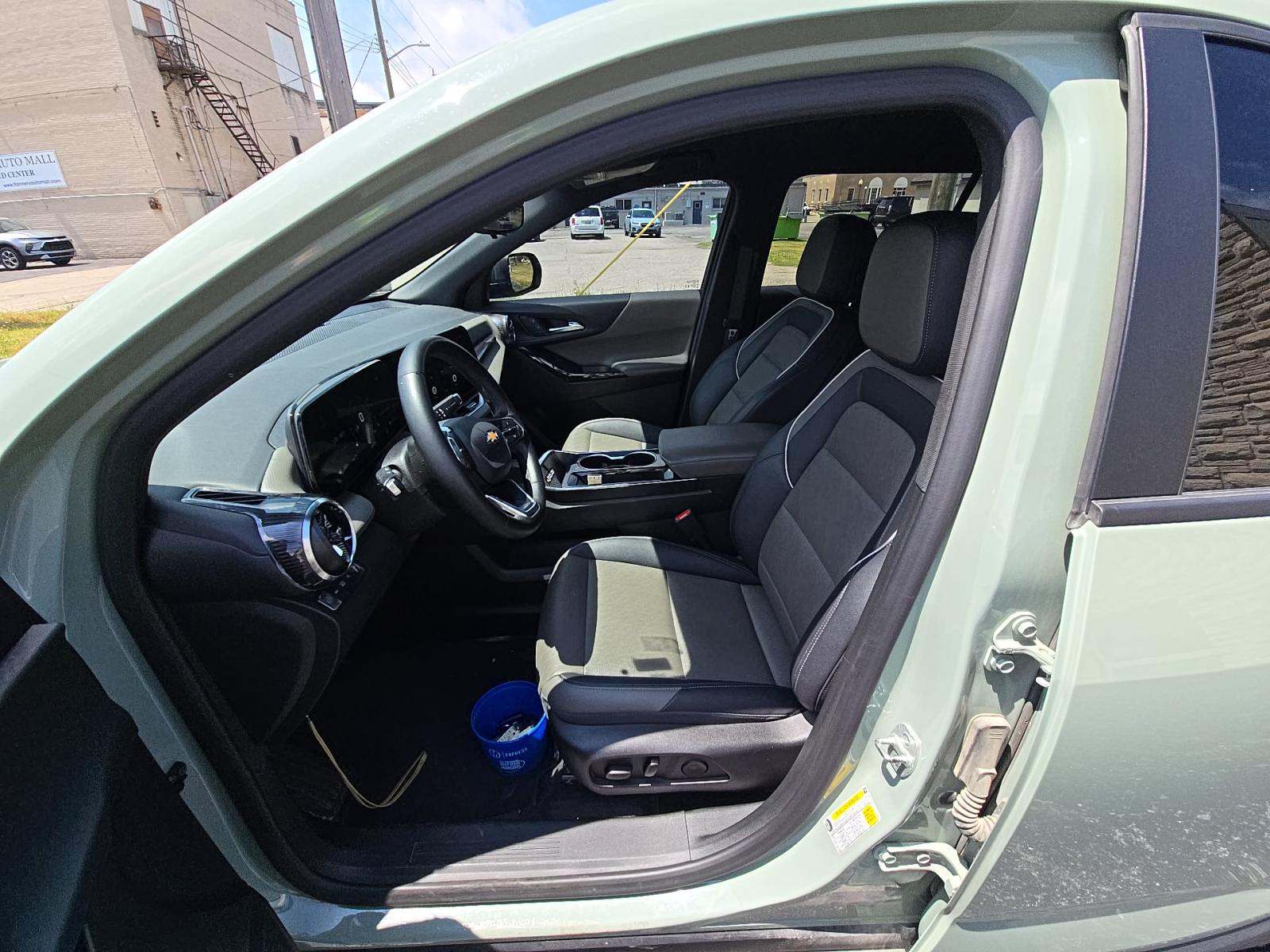 2025 Chevrolet Equinox LT AWD