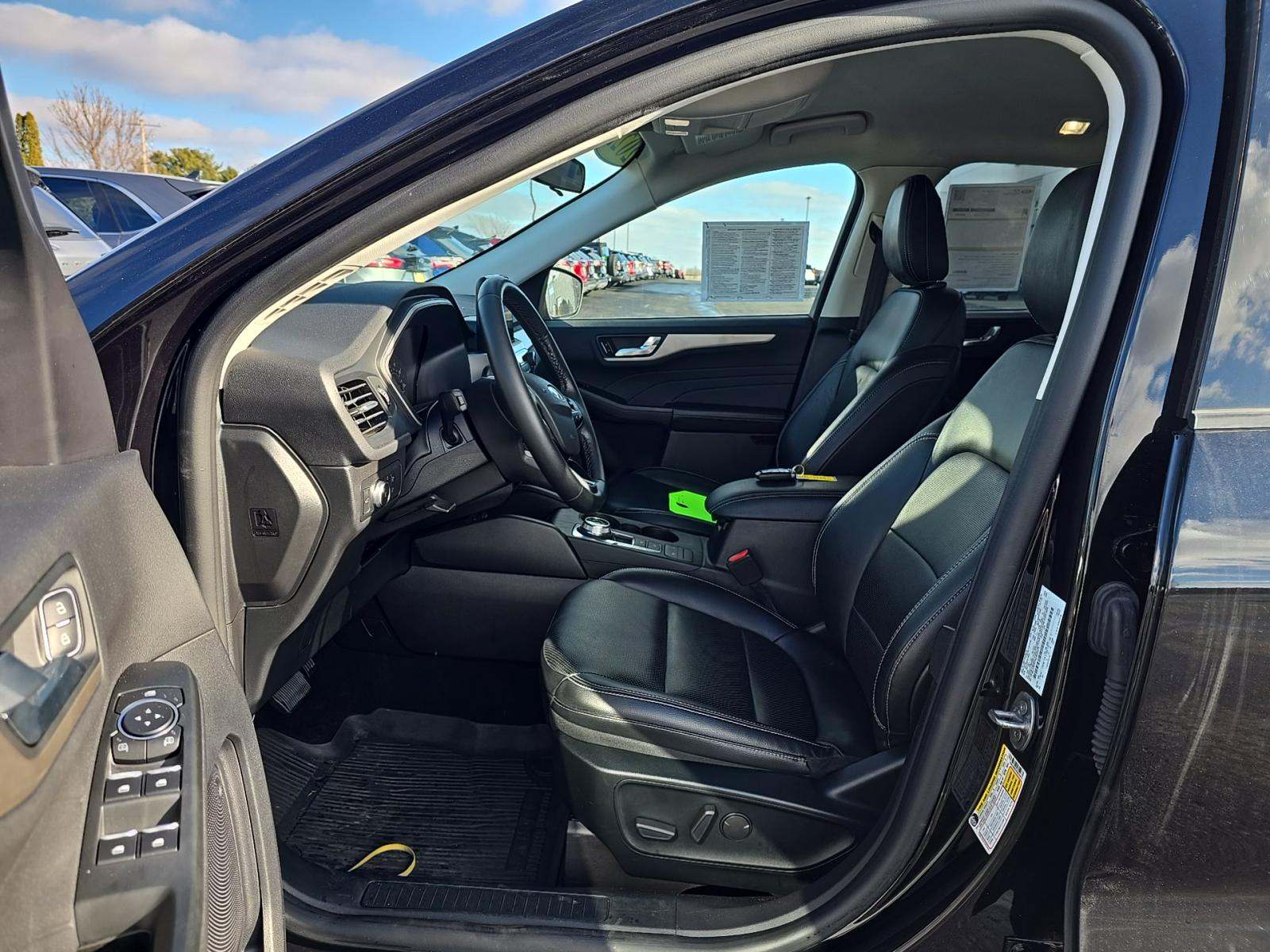 2022 Ford Escape SEL AWD