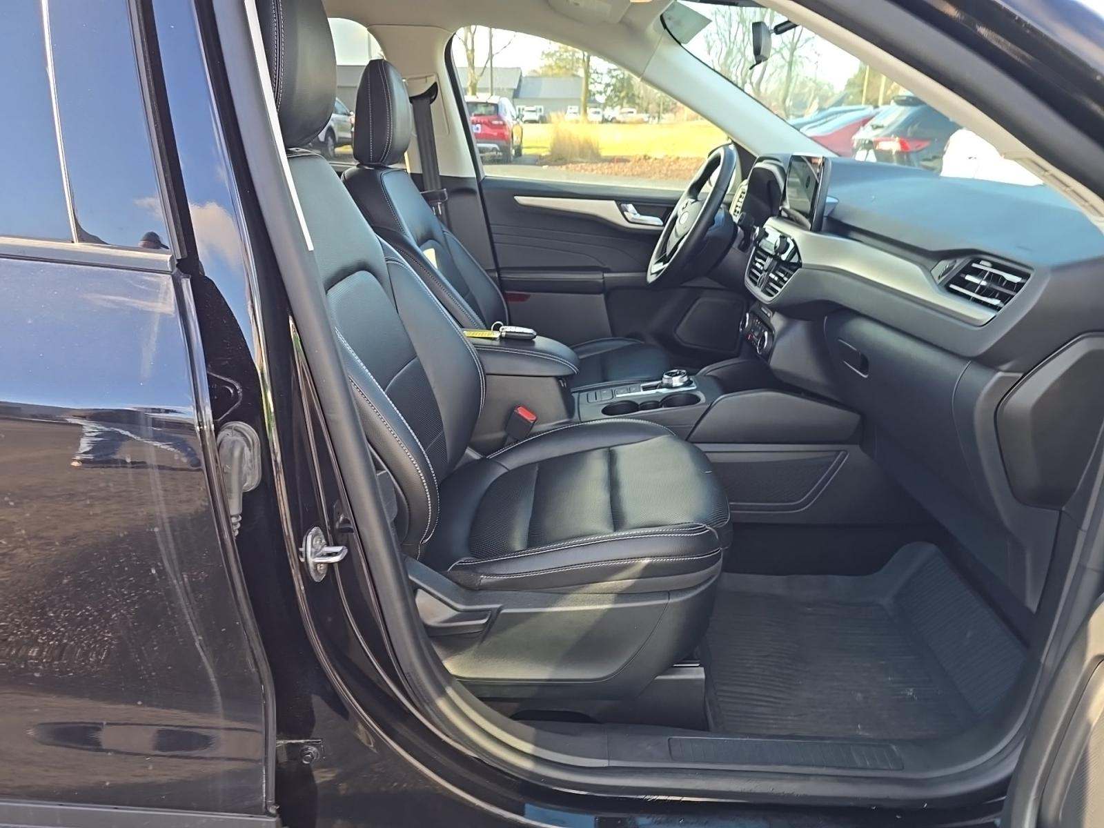 2022 Ford Escape SEL AWD