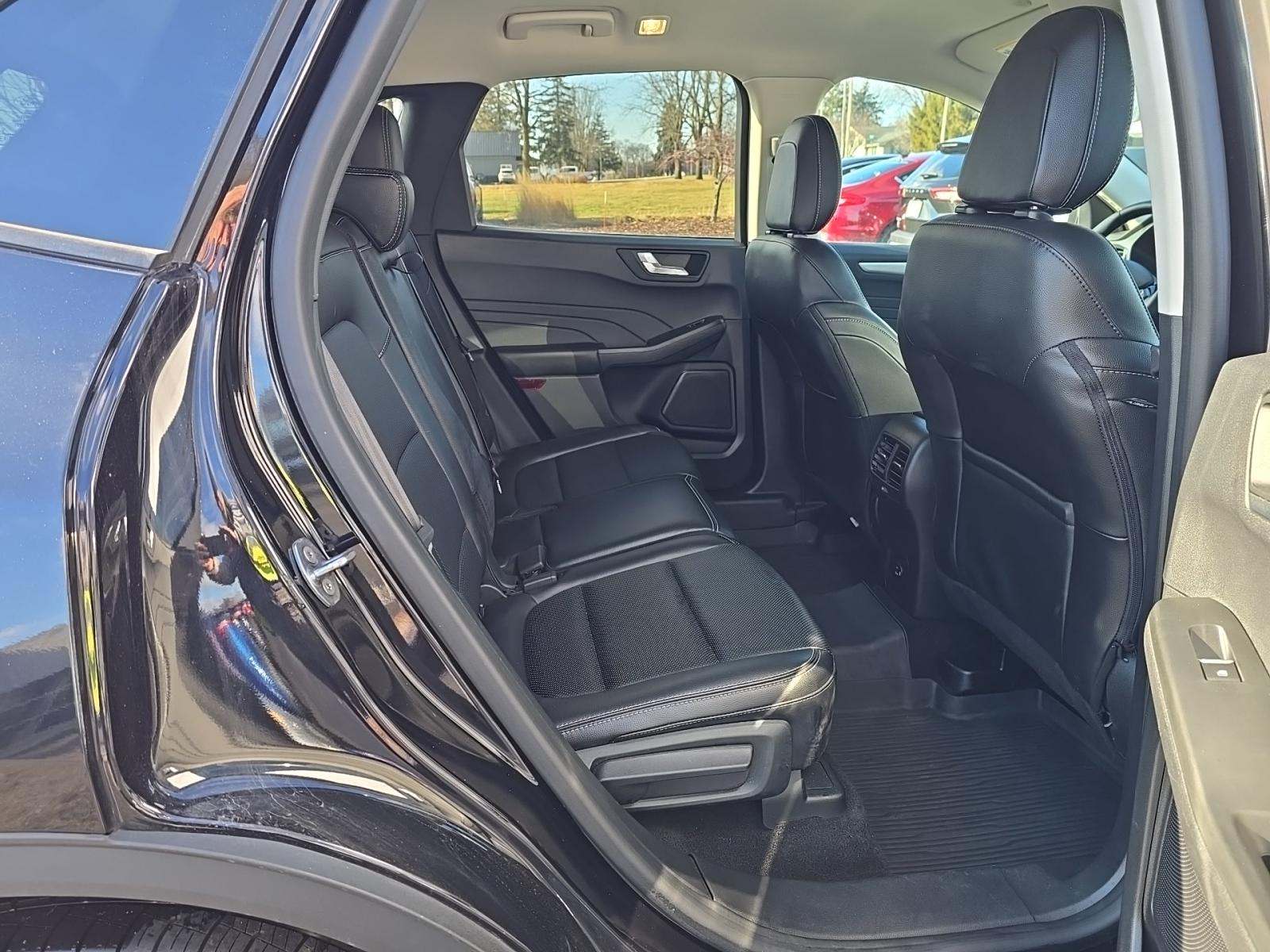 2022 Ford Escape SEL AWD