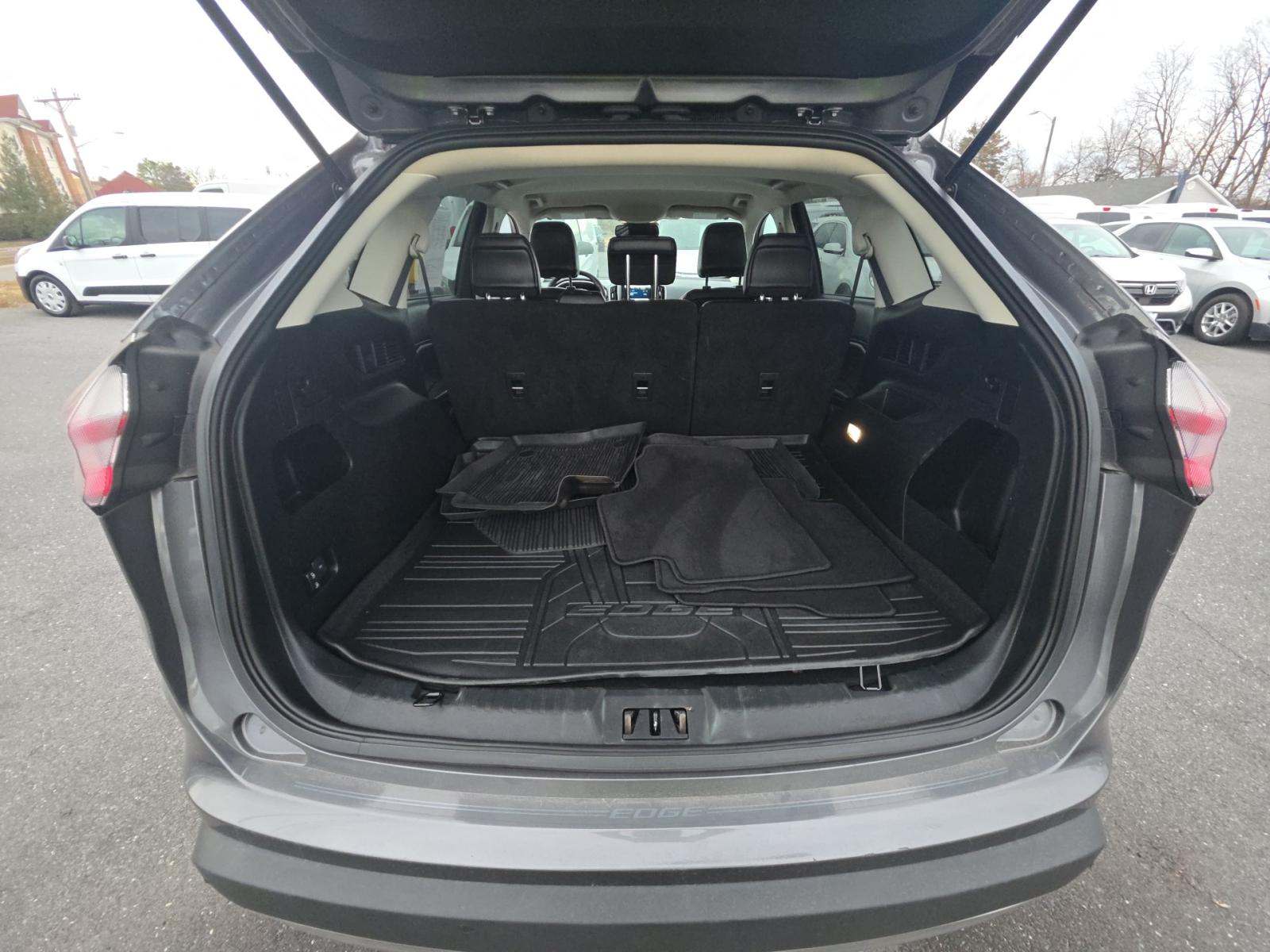 2021 Ford Edge SEL AWD