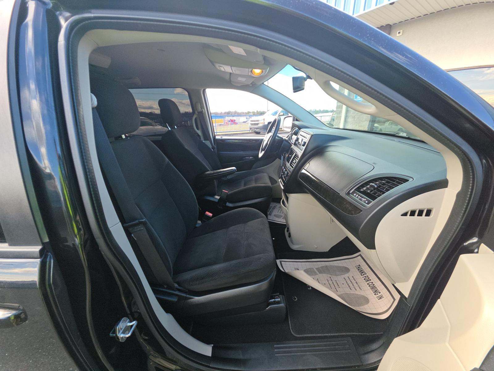 2016 Dodge Grand Caravan SE FWD