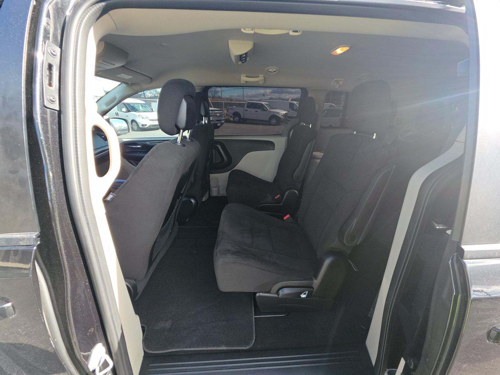 2016 Dodge Grand Caravan SE FWD