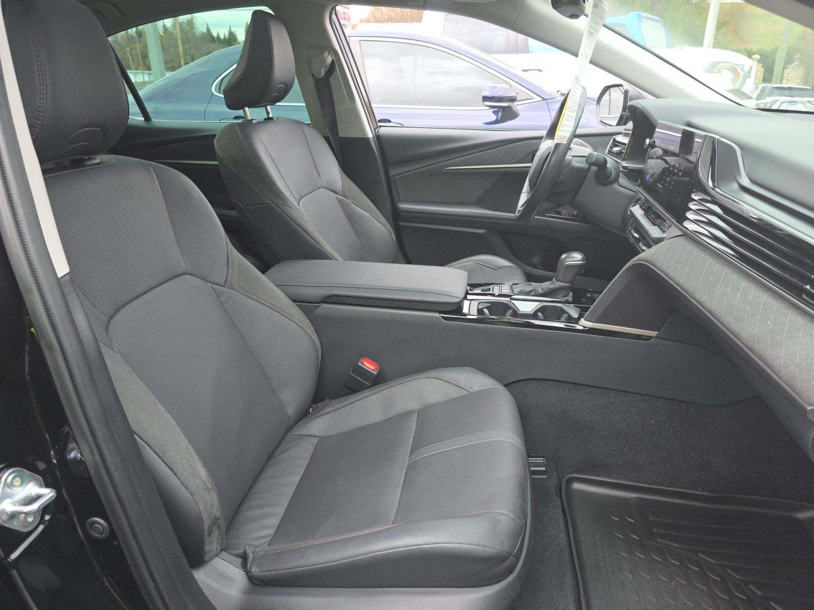 2025 Toyota Camry XLE FWD