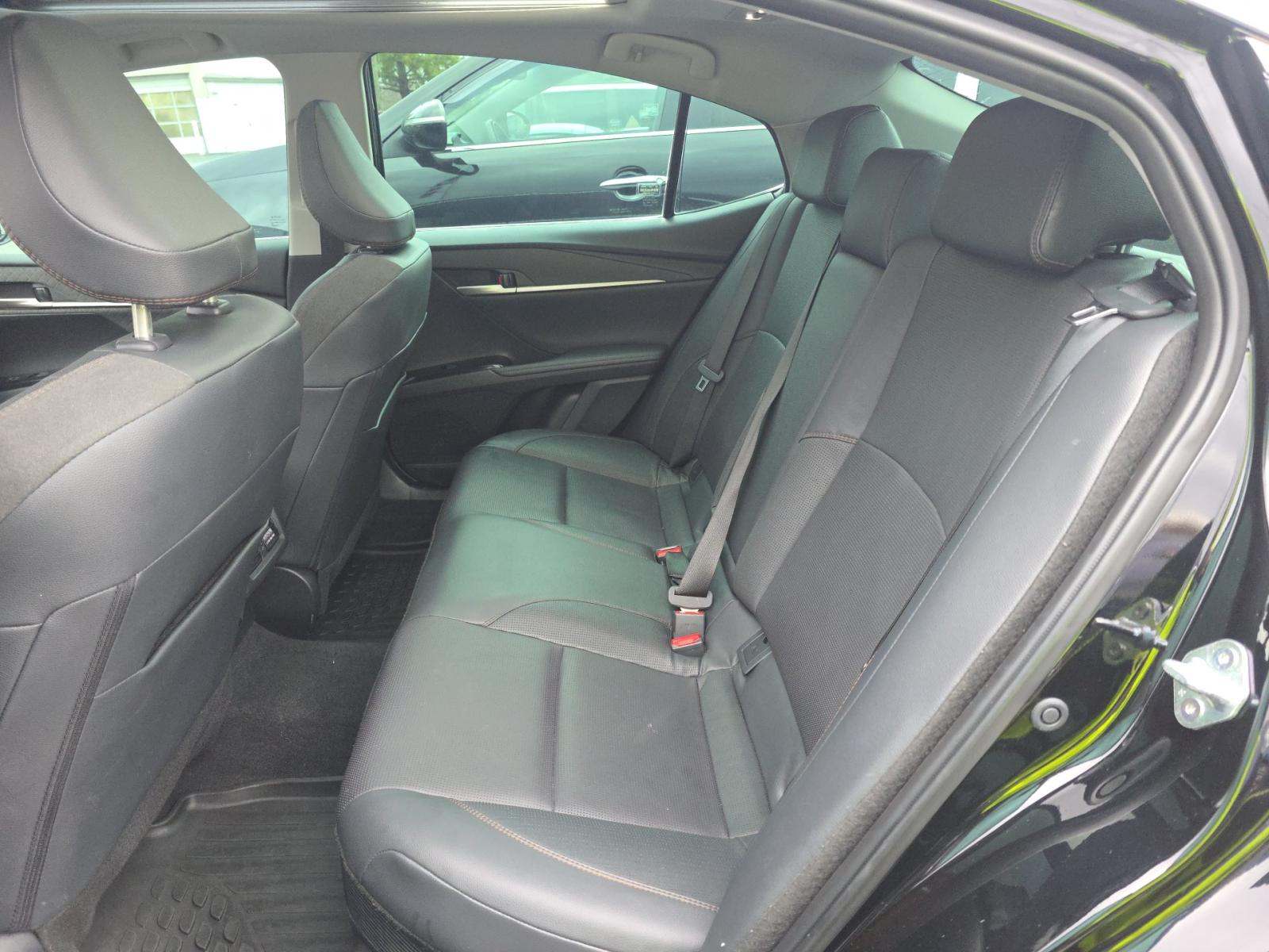 2025 Toyota Camry XLE FWD