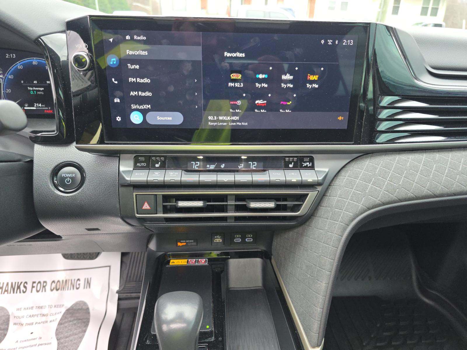 2025 Toyota Camry XLE FWD