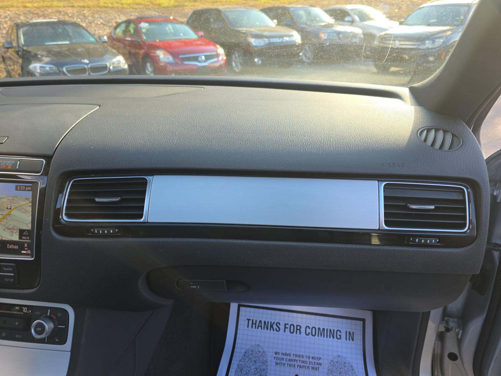 2017 Volkswagen Touareg 3.6L Wolfsburg Edition AWD