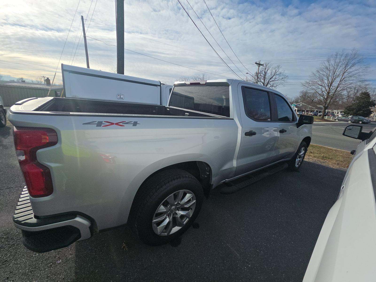 2019 Chevrolet Silverado 1500 Custom AWD