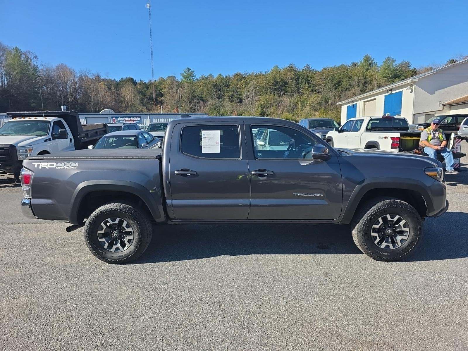 2023 Toyota Tacoma TRD Off-Road AWD