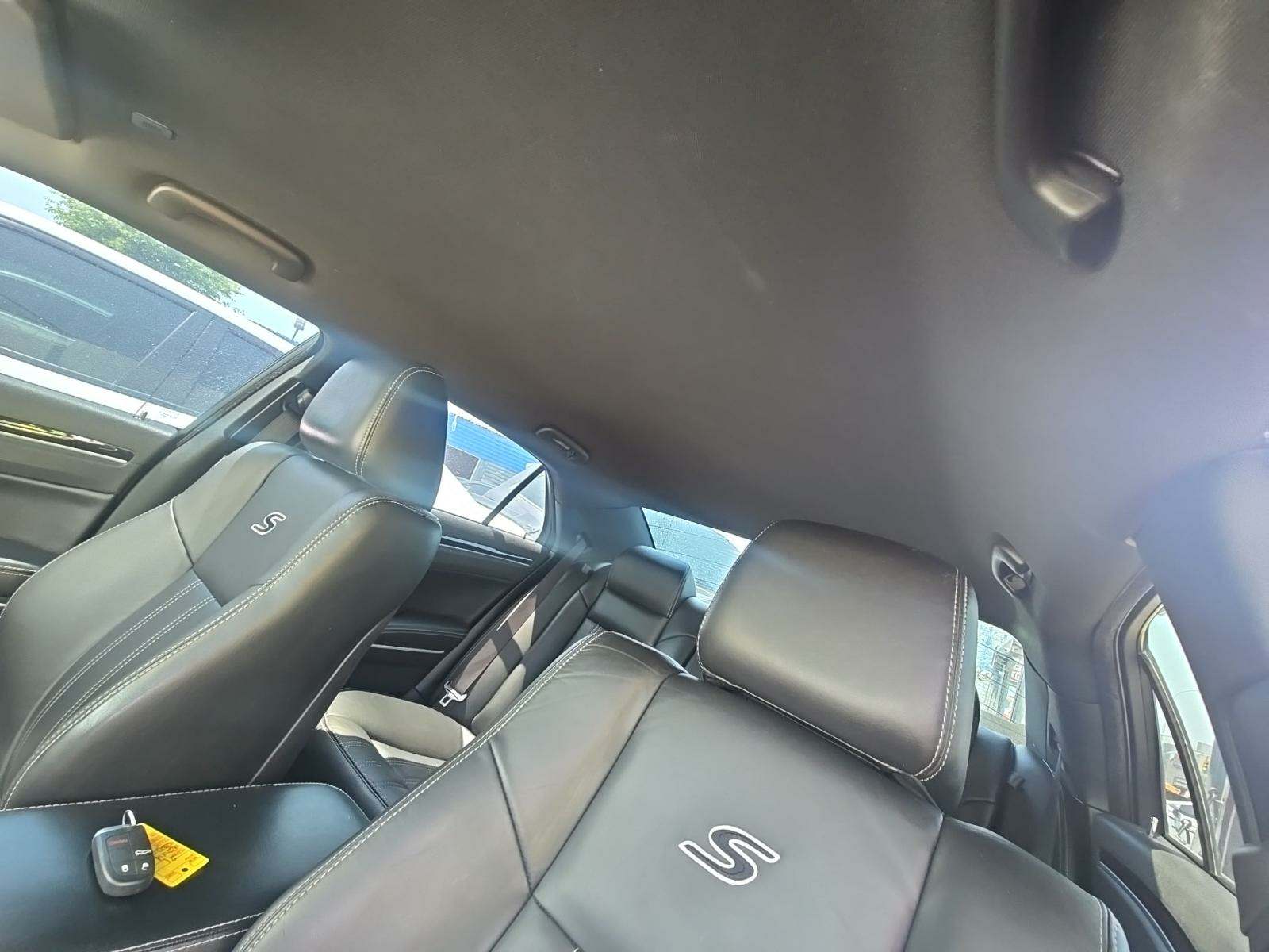 2021 Chrysler 300 S RWD