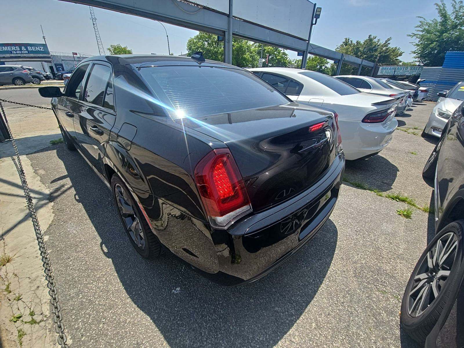 2021 Chrysler 300 S RWD
