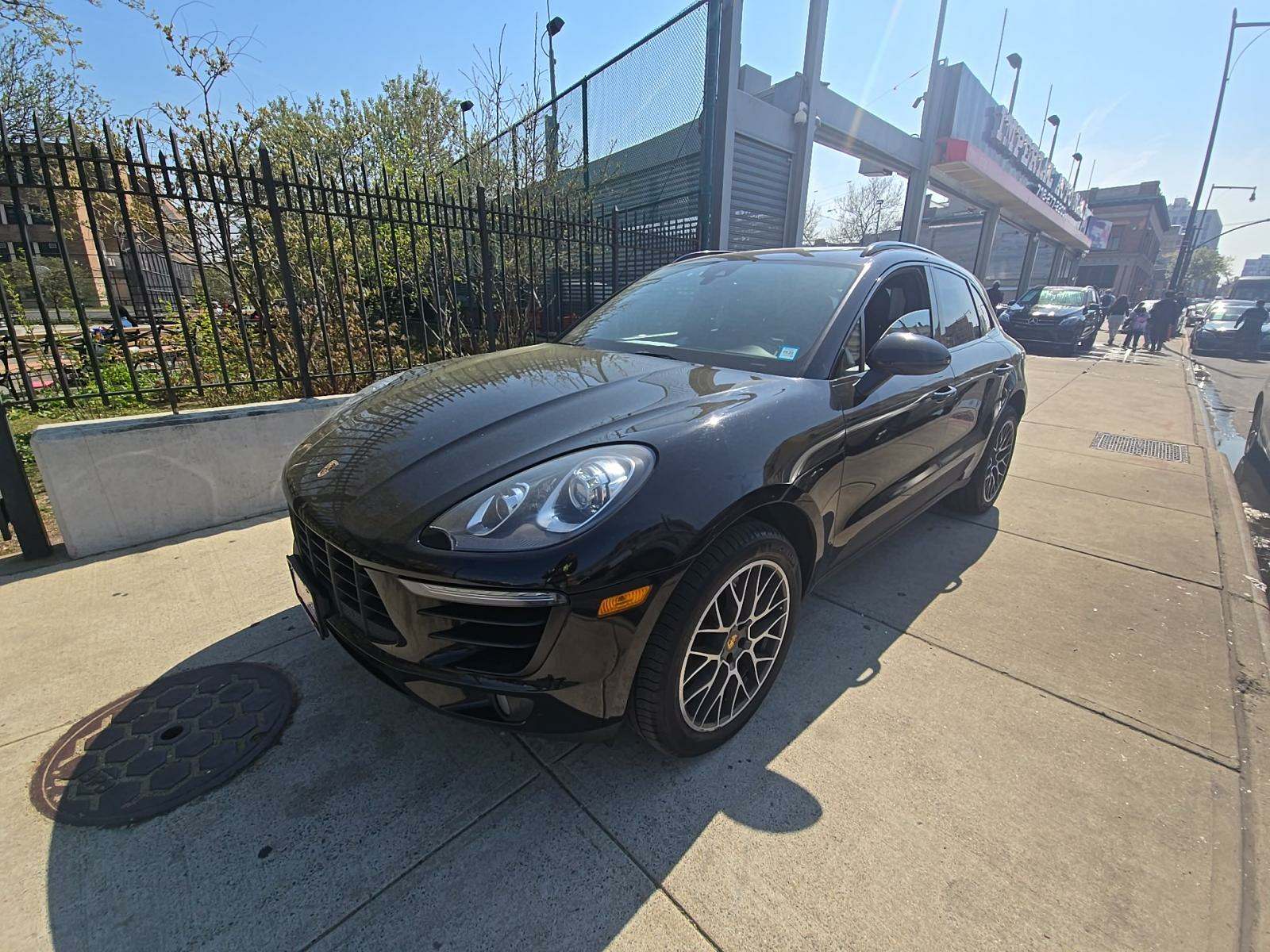 2017 Porsche Macan S