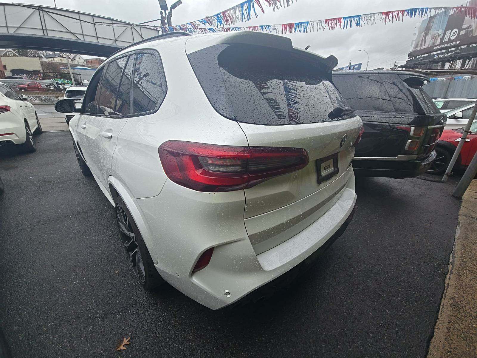 2022 BMW X5 M Competition AWD