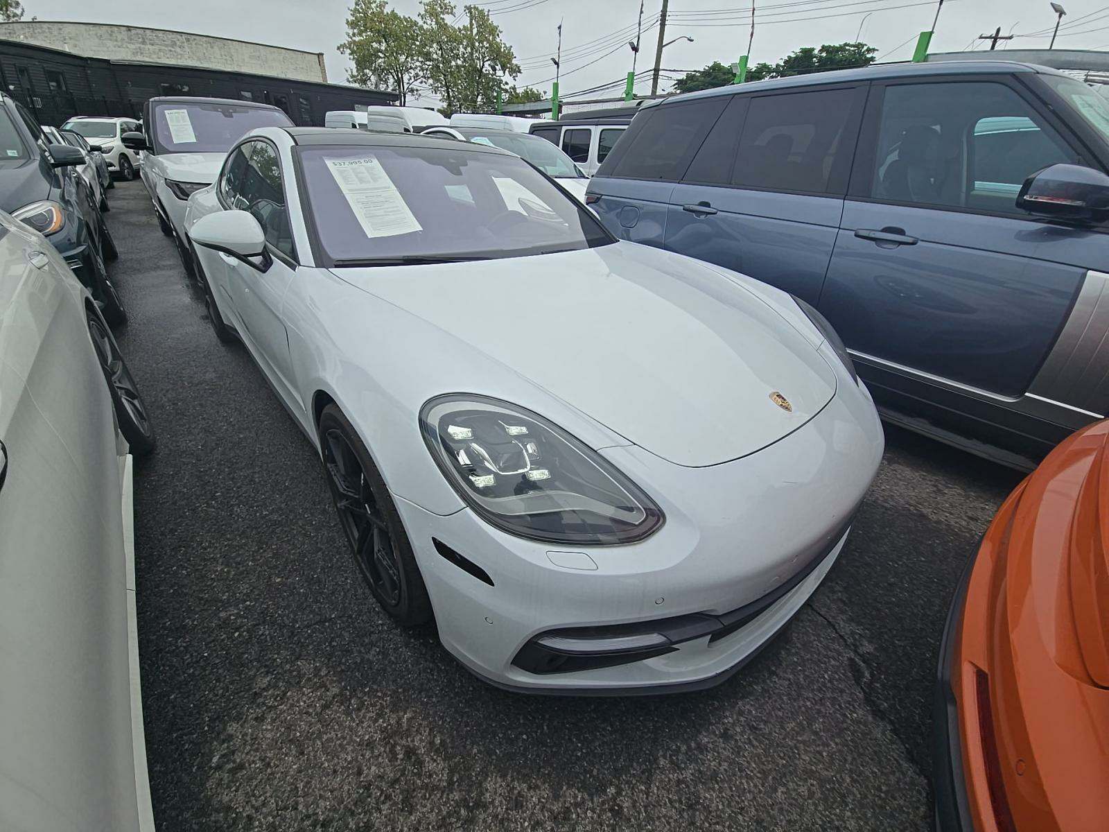 2017 Porsche Panamera 4S AWD