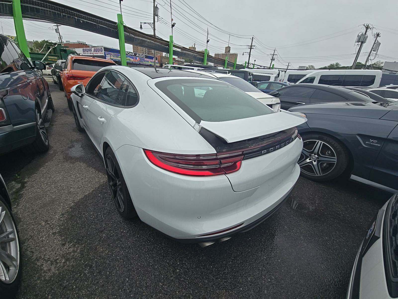 2017 Porsche Panamera 4S AWD