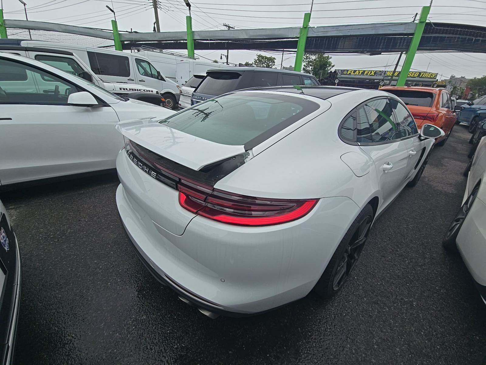 2017 Porsche Panamera 4S AWD