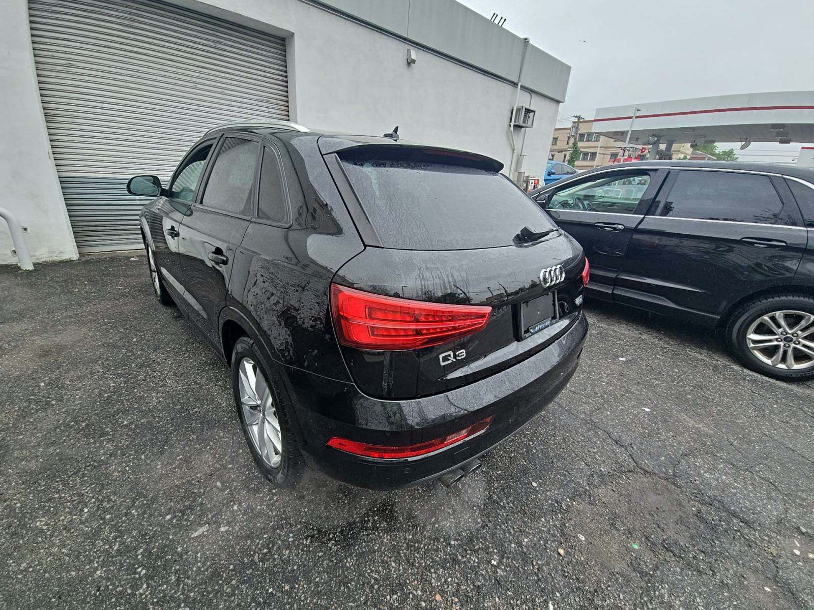 2017 Audi Q3 2.0T Premium AWD